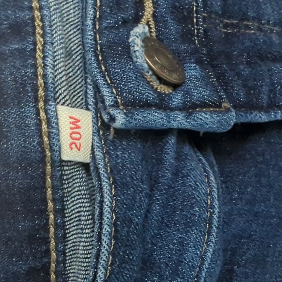 Levi's dark blue Bermuda jean shorts - Picture 2 of 3
